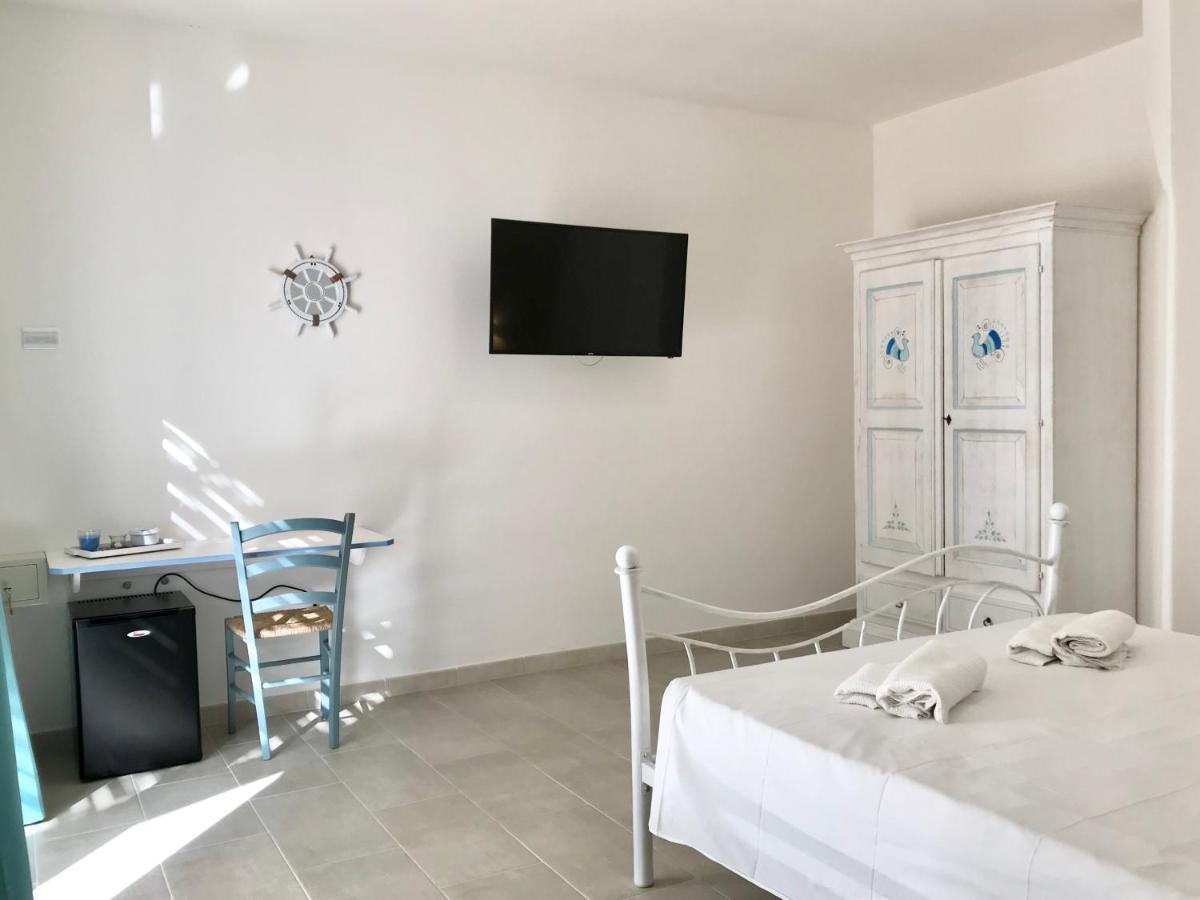פורטו פינו Angolo Mare Apartments & Rooms מראה חיצוני תמונה